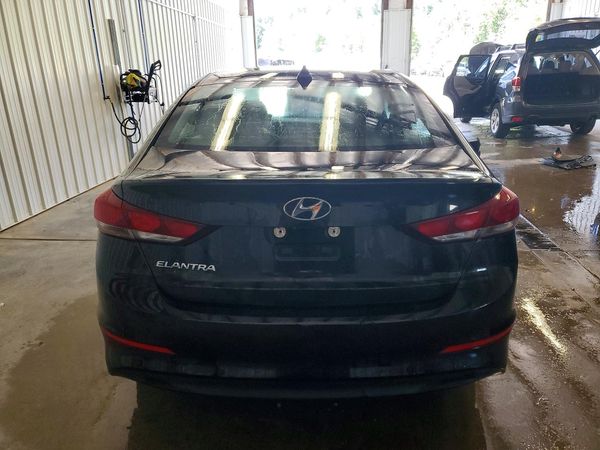 2018 HYUNDAI ELANTRA