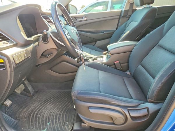 2016 HYUNDAI TUCSON