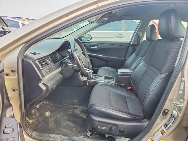 2016 TOYOTA CAMRY — DENT