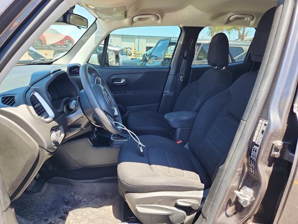 2019 JEEP RENEGADE LATITUDE 4X4