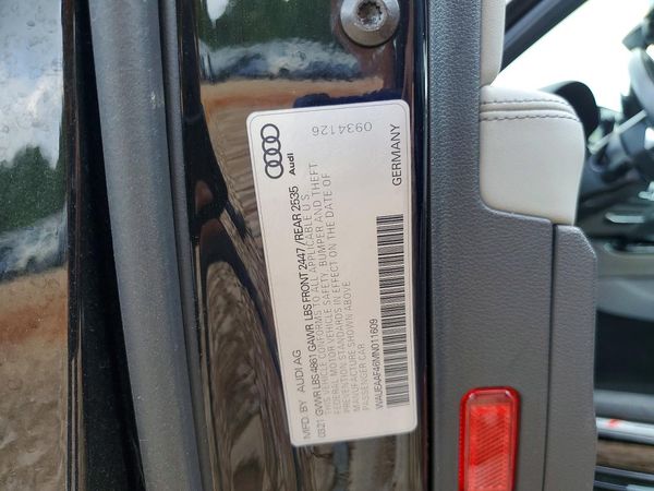 2021 AUDI A4 quattro Premium Plus