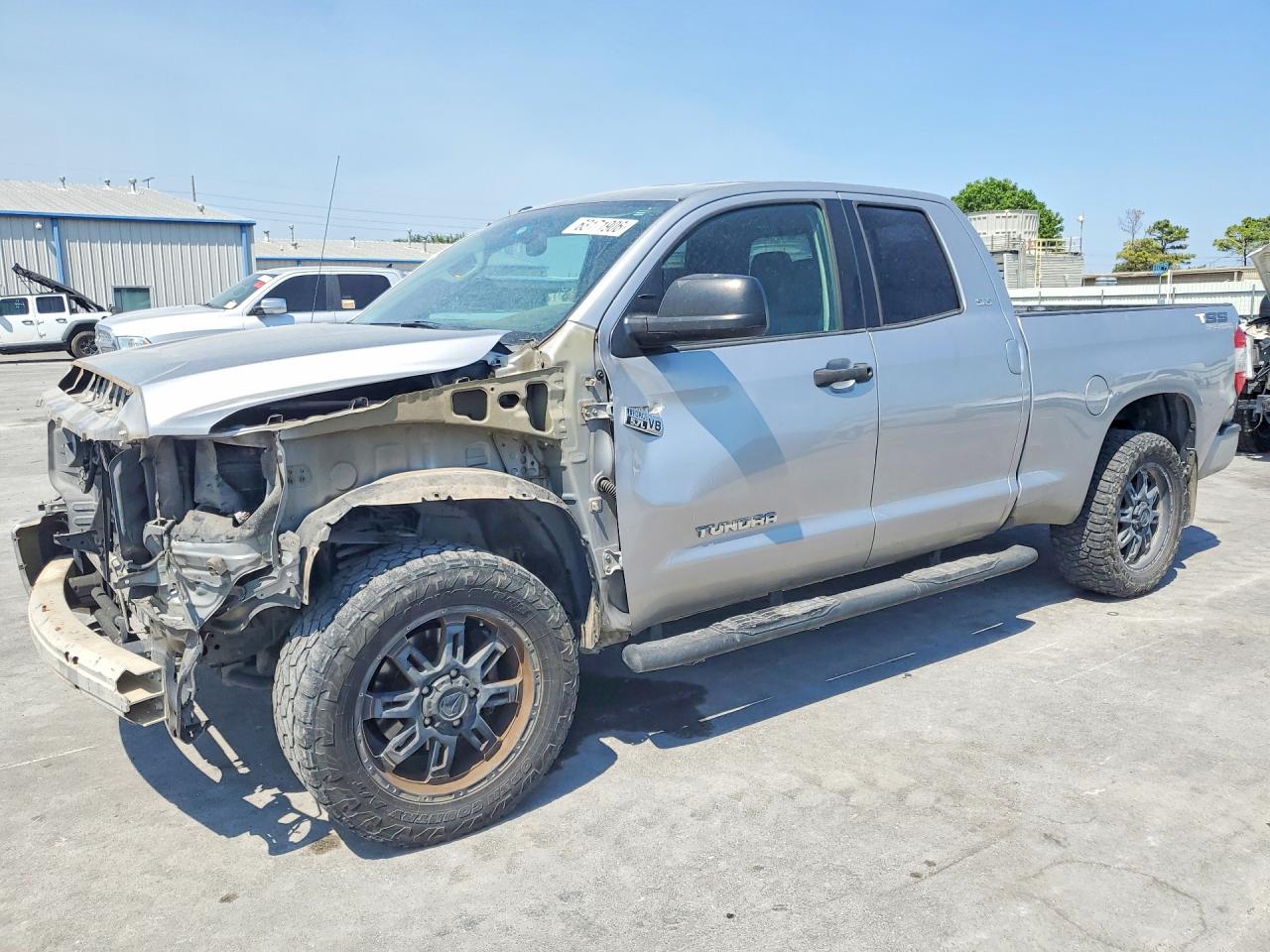 2015 TOYOTA TUNDRA SR5 Grade