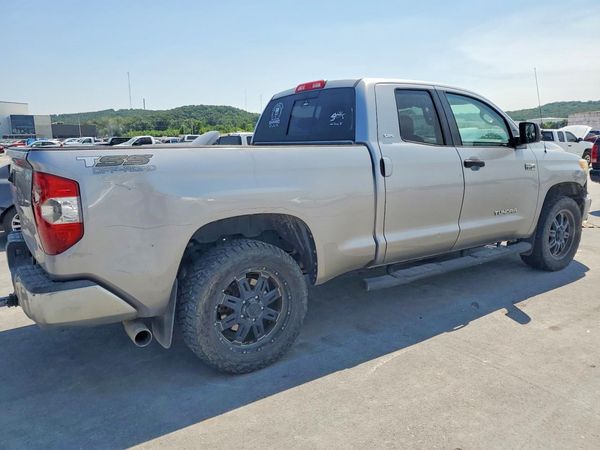 2015 TOYOTA TUNDRA SR5 Grade