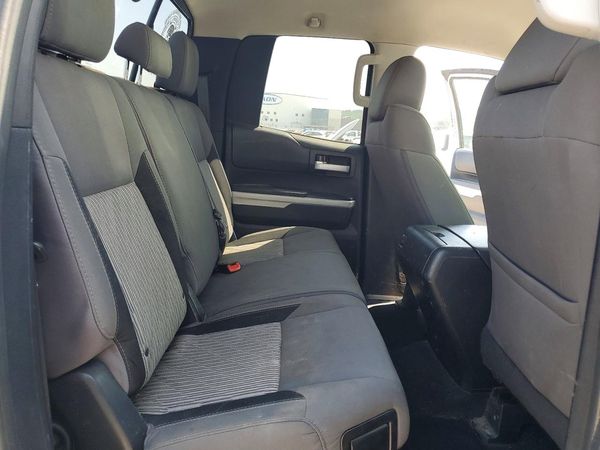 2015 TOYOTA TUNDRA SR5 Grade