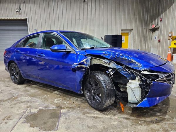2021 HYUNDAI ELANTRA