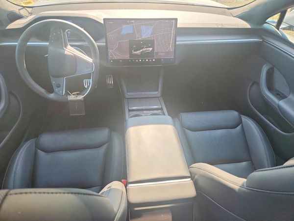 2025 TESLA MODEL S