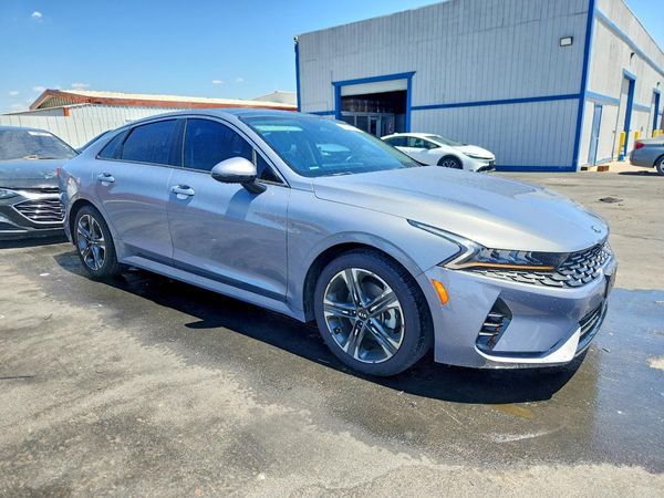 2021 KIA K5 EX