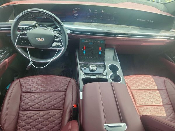 2026 CADILLAC ESCALADE