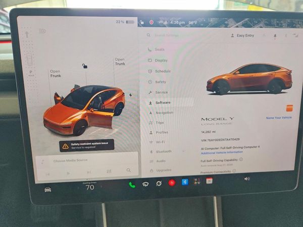 2026 TESLA MODEL Y