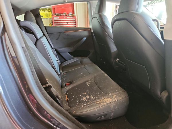 2026 TESLA MODEL Y