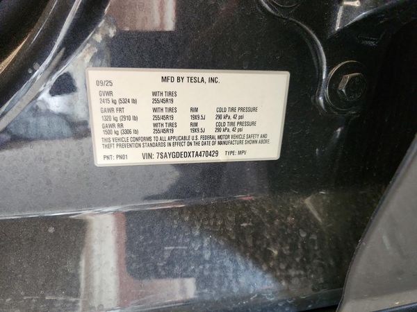 2026 TESLA MODEL Y