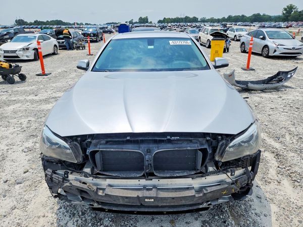2015 BMW 528
