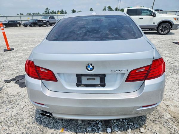 2015 BMW 528