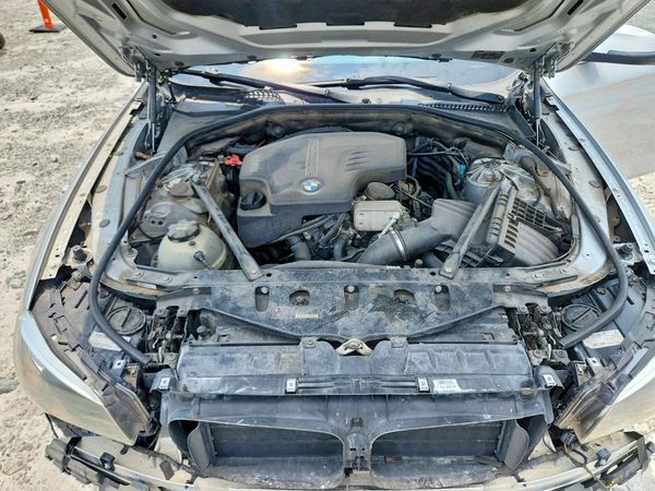 2015 BMW 528