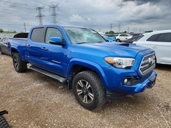 2016 TOYOTA TACOMA