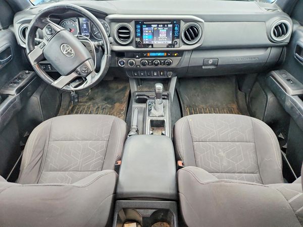 2016 TOYOTA TACOMA