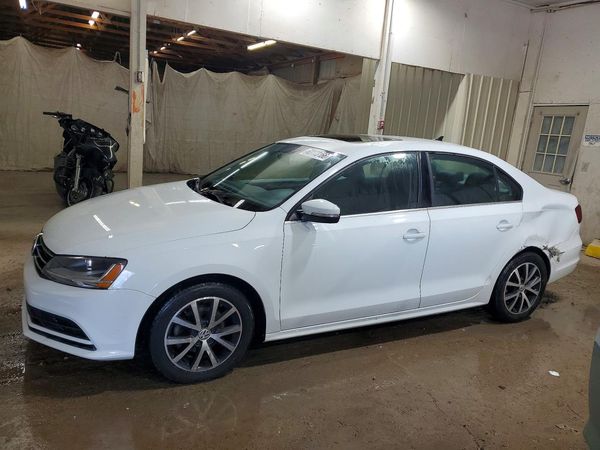 2017 VOLKSWAGEN JETTA SE