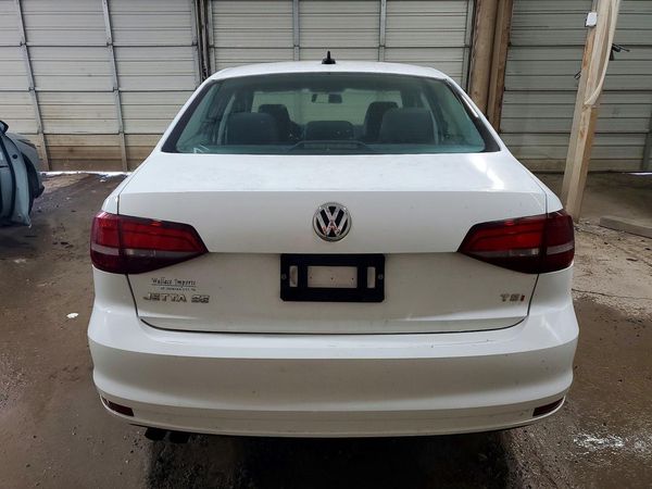 2017 VOLKSWAGEN JETTA SE