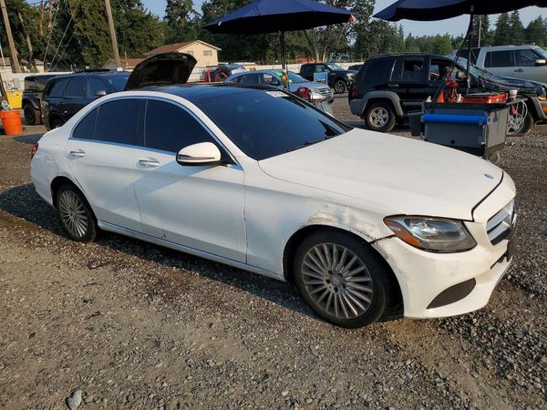 2016 MERCEDES-BENZ C C300-4M