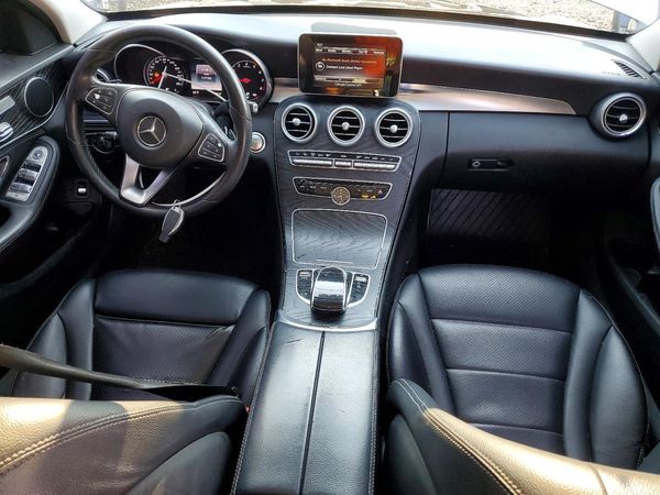 2016 MERCEDES-BENZ C C300-4M