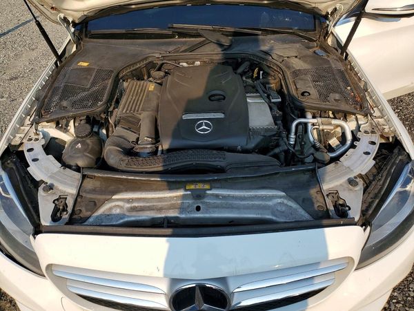 2016 MERCEDES-BENZ C C300-4M