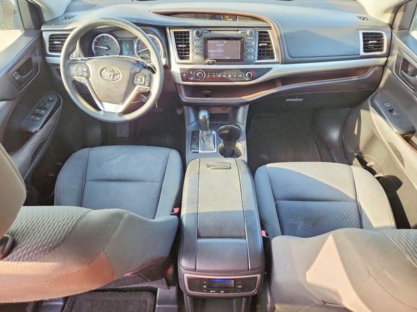 2016 TOYOTA HIGHLANDER Base/Hybrid