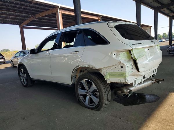 2019 MERCEDES-BENZ GLC