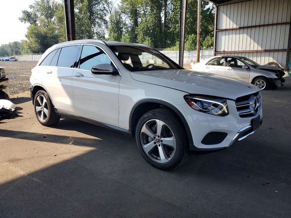 2019 MERCEDES-BENZ GLC