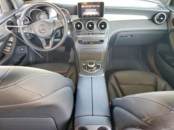 2019 MERCEDES-BENZ GLC