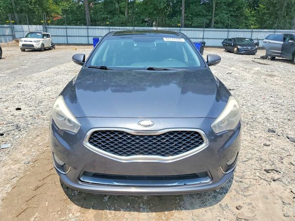 2015 KIA CADENZA