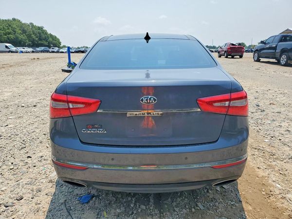 2015 KIA CADENZA