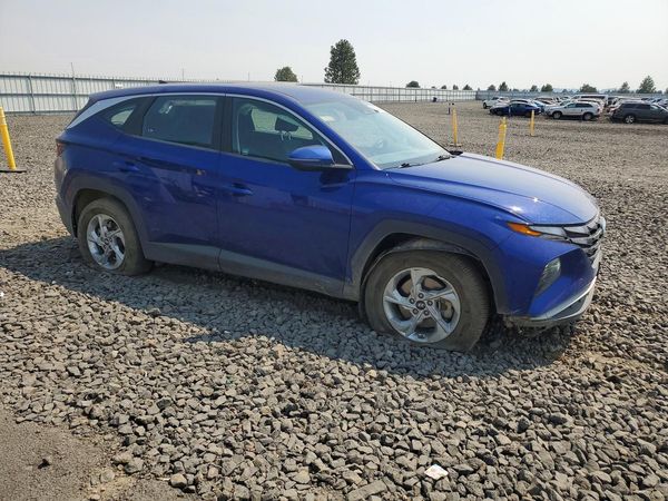 2022 HYUNDAI TUCSON SE