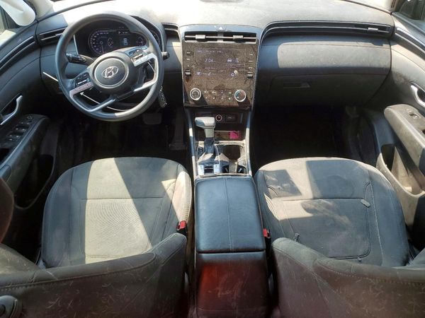 2022 HYUNDAI TUCSON SE