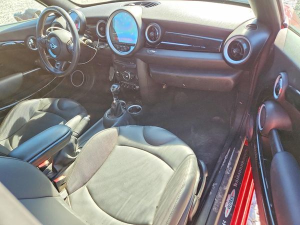 2014 MINI COOPER COUPE