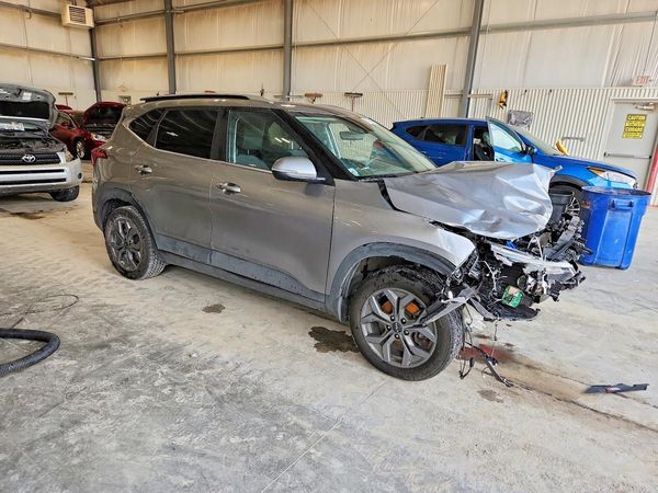 2024 KIA SELTOS S, X-Line