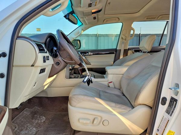 2017 LEXUS GX 460