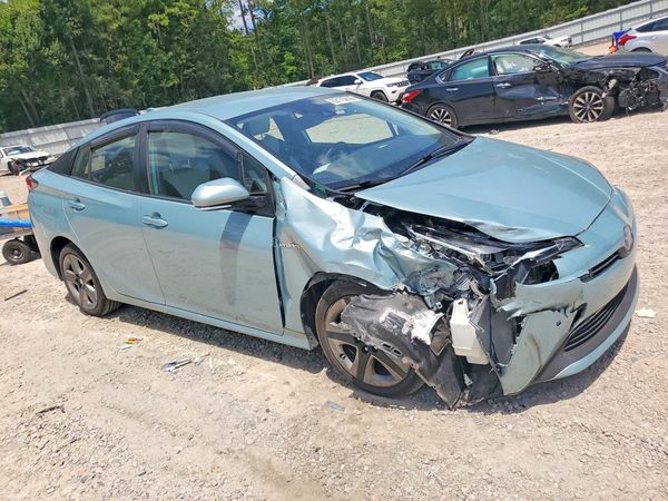 2019 TOYOTA PRIUS