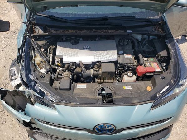2019 TOYOTA PRIUS
