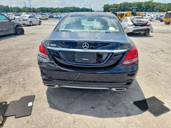 2016 MERCEDES-BENZ C