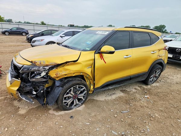2021 KIA SELTOS SX — Front 3/4
