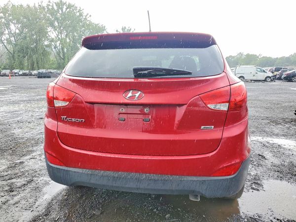 2015 HYUNDAI TUCSON GL (Middle-Low)