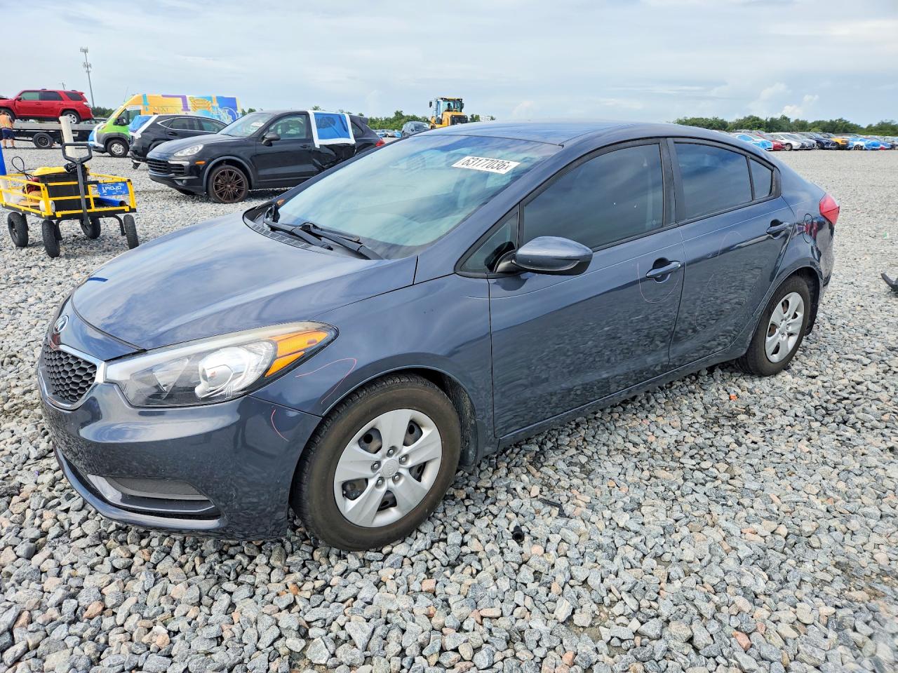 2016 KIA FORTE GL (Middle-Low Grade)
