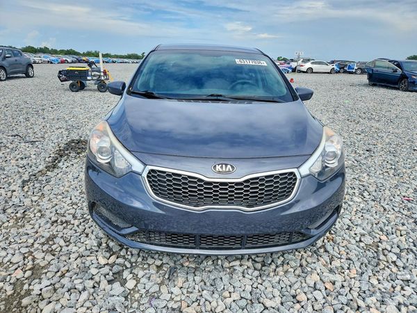 2016 KIA FORTE GL (Middle-Low Grade)