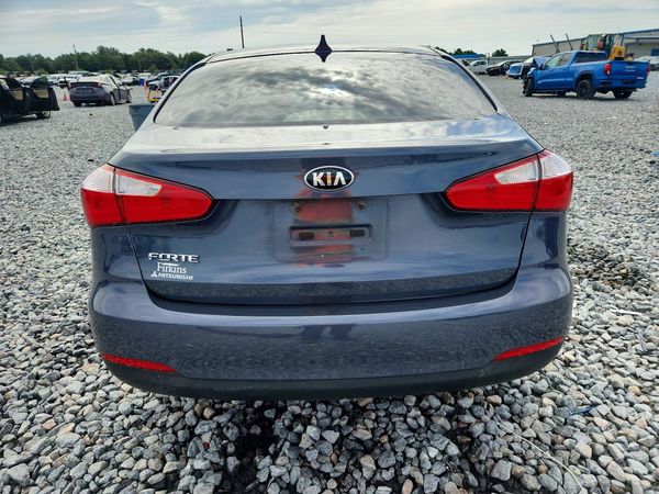 2016 KIA FORTE GL (Middle-Low Grade)