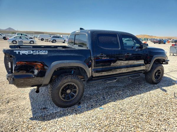 2016 TOYOTA TACOMA