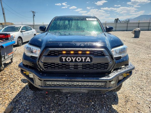 2016 TOYOTA TACOMA