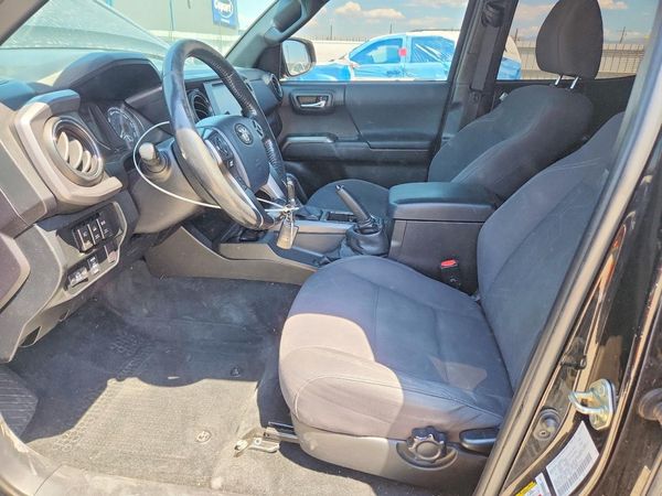 2016 TOYOTA TACOMA