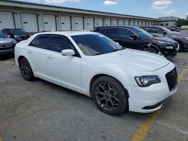 2016 CHRYSLER 300