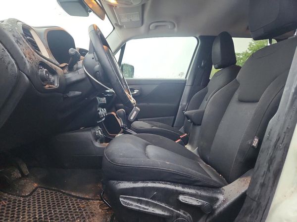 2016 JEEP RENEGADE LATITUDE 4X4