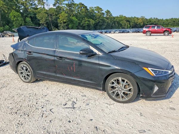 2019 HYUNDAI ELANTRA